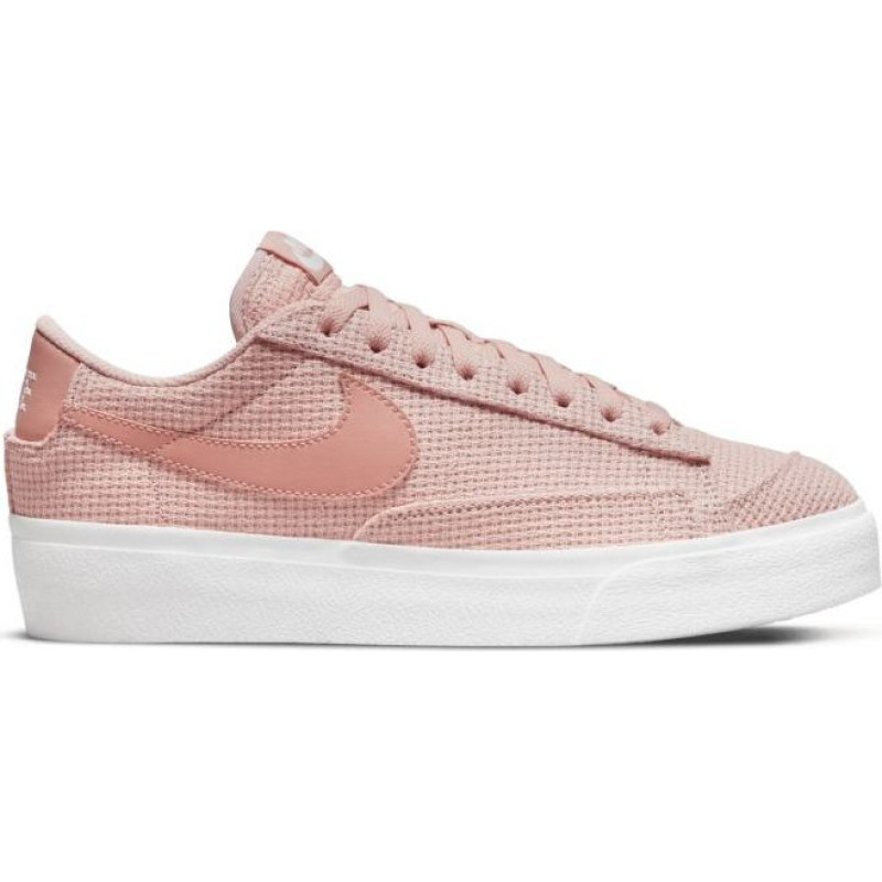 Nike Blazer Low Platform W DN0744-600 shoes (37.5)
