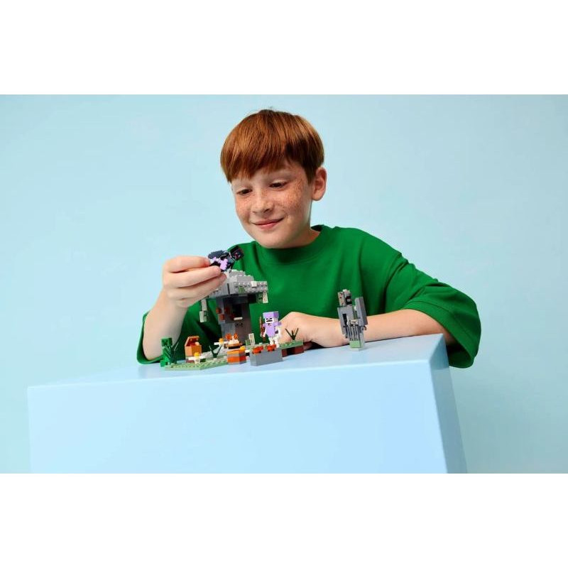 Lego Minecraft 21586 Pale Garden