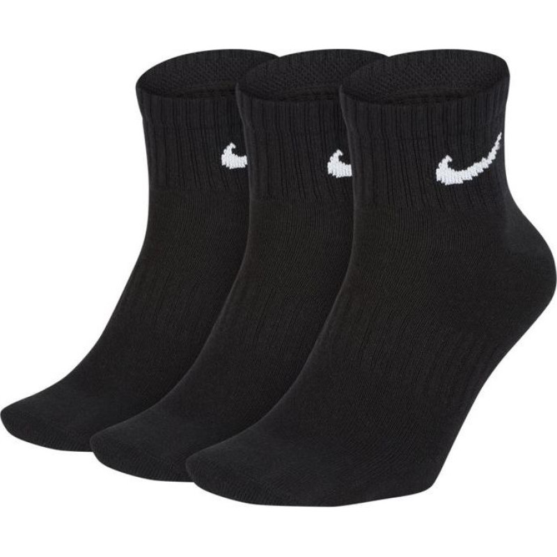Nike Everyday Lightweight Ankle 3Pak M SX7677-010 socks (34 - 38)
