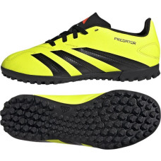 Adidas Predator Club L TF Jr IG5436 football shoes (37 1/3)