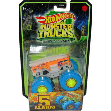 Mattel Hot Wheels Monster Trucks: Glow in The Dark - 5 Alarm (HWC80)