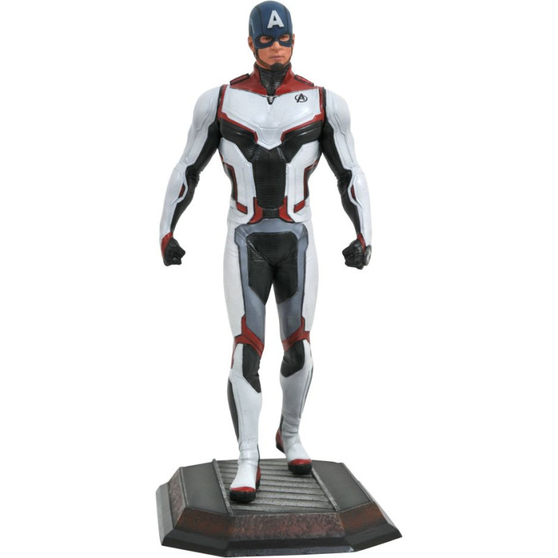 Diamond Comic Distributors Diamond Gallery Marvel - Captain America Avengers Team Suit PVC Statue (23cm) (Sep201926)