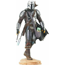 Diamond Comic Distributors Diamond Premier: Star Wars The Mandalorian - Mando With Child Statue (25cm) (Oct212182)