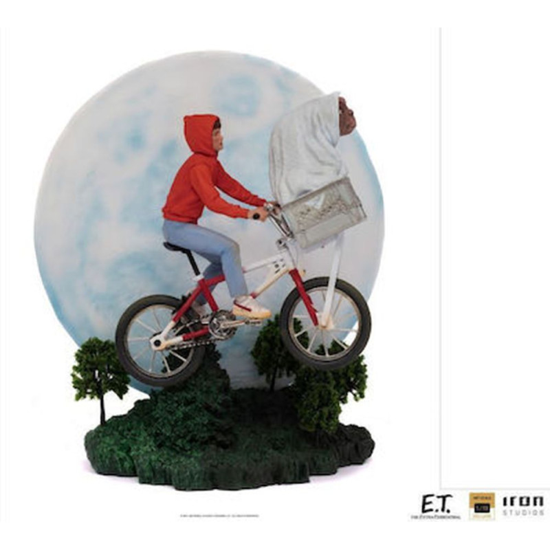 Iron Studios Deluxe: E.T. - E.T. and Elliot Art Scale Statue (1/10) (UNIVET47421-10)